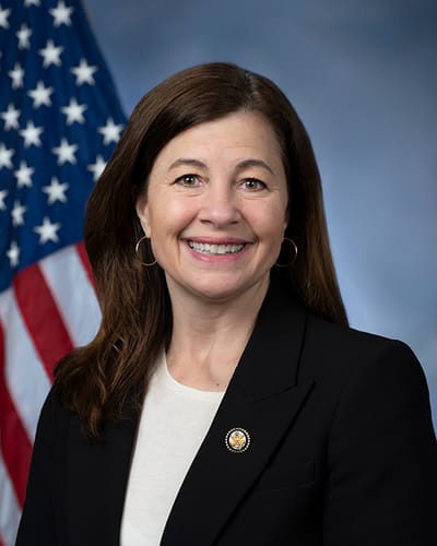 Kristen McDonald Rivet